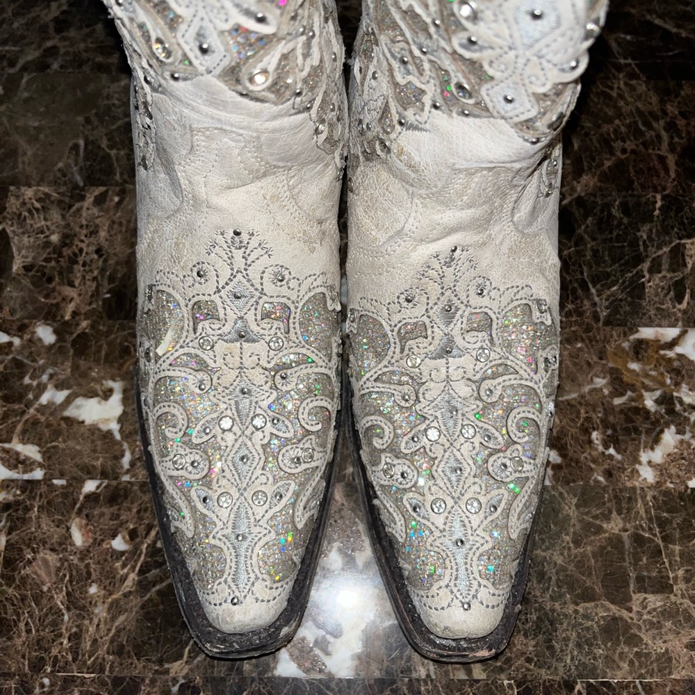 Corral Boots - Picture 2 of 4